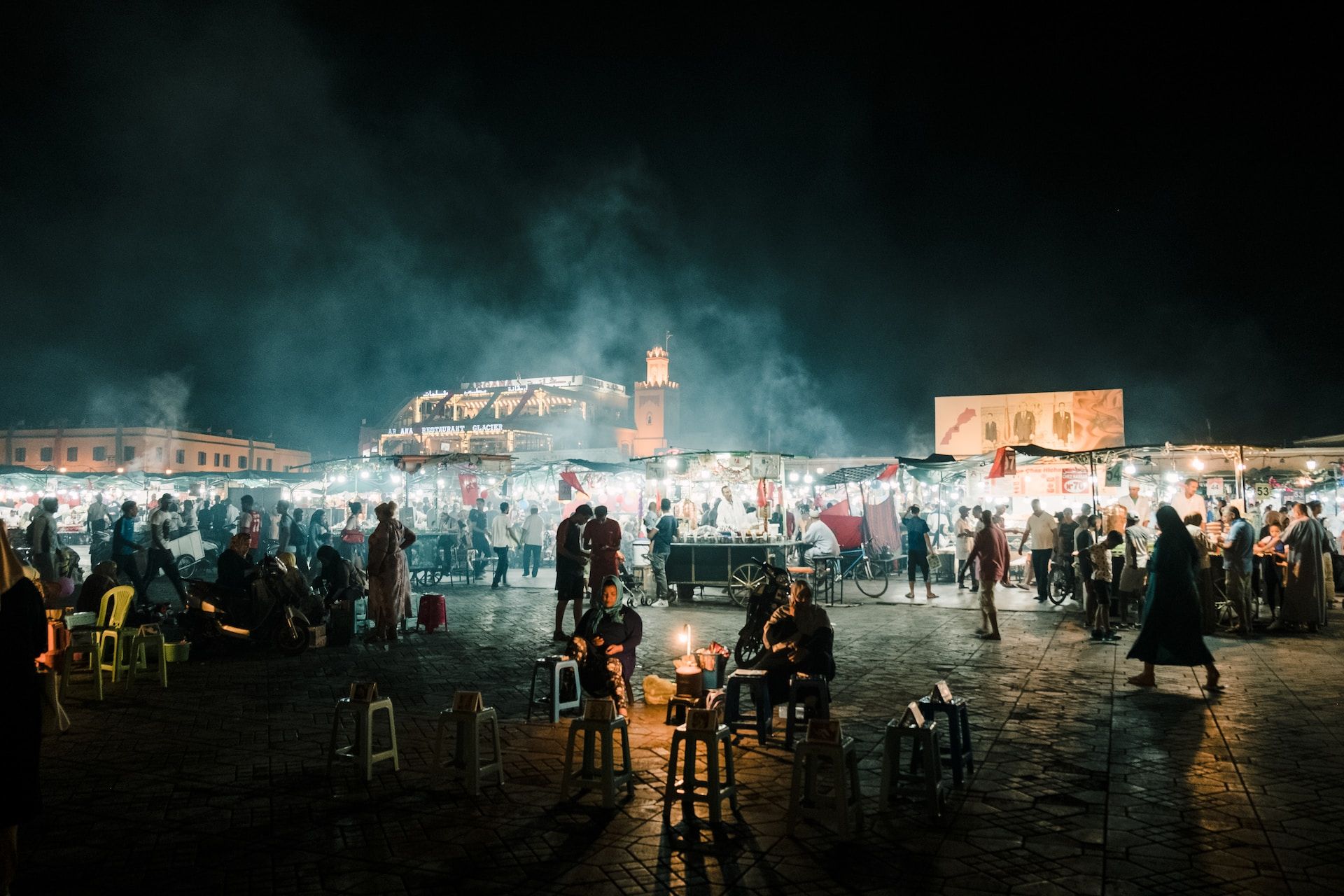 Plaza Jamaa el Fna, el lugar perfecto para empezar a visitar Marruecos
