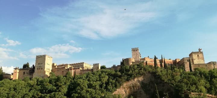 alhambra de granada vista desde abajo, algo que ver en andalucia - weroad
