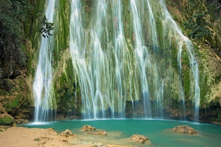 cascada el limon en republica dominicana
