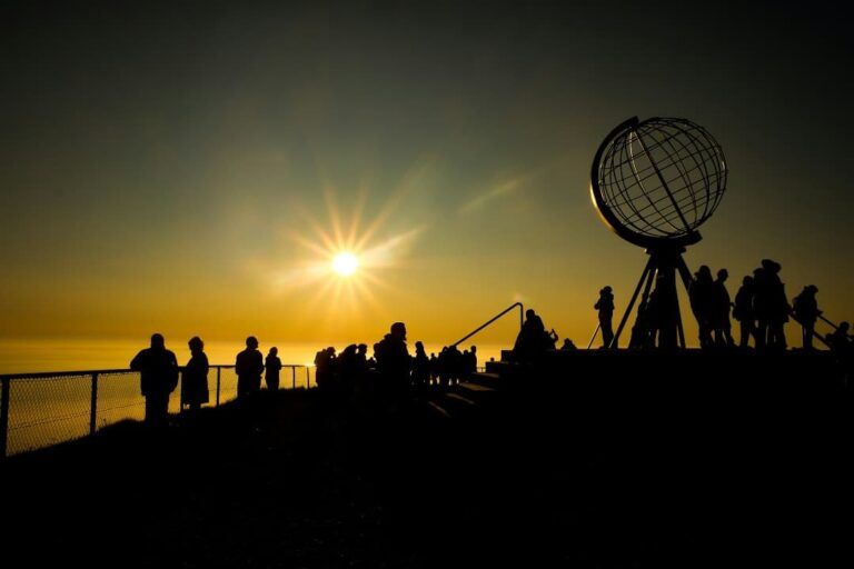 sol de medianoche en nordkapp