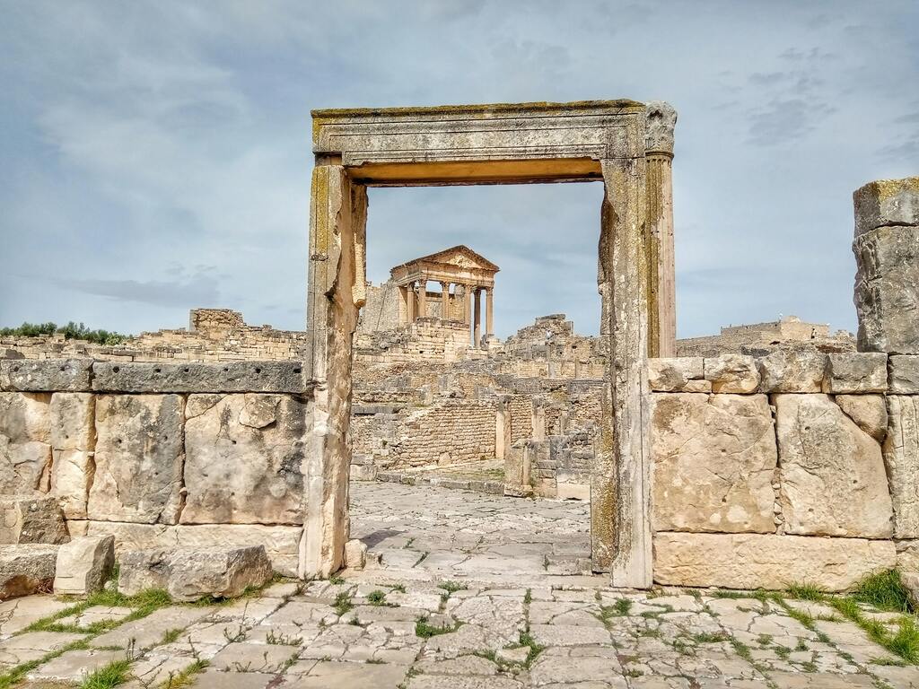 El teatro romano de Dougga en Túnez